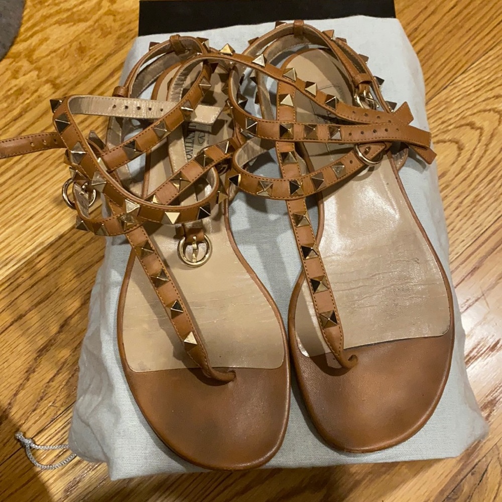 Valentino light brown sandals